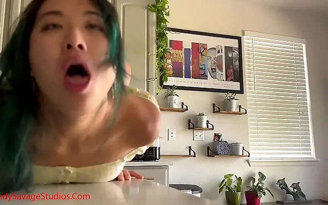 Tattooed Thighs Grip Tight in Kitchen Creampie with Sukisukigirl