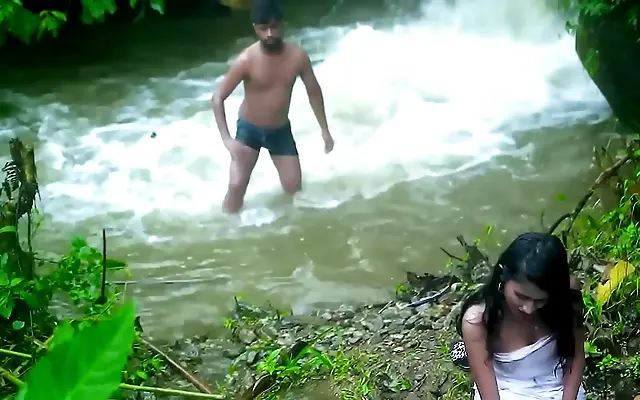 Intense outdoor passion with wild creampie and deep throat action