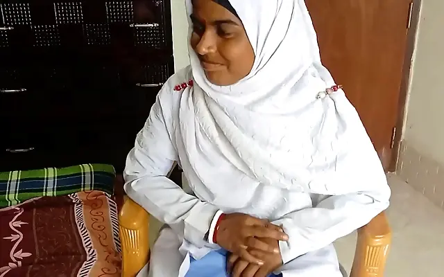 Desi Student Seduces Teacher for Top Marks in Classroom Blowjob Session