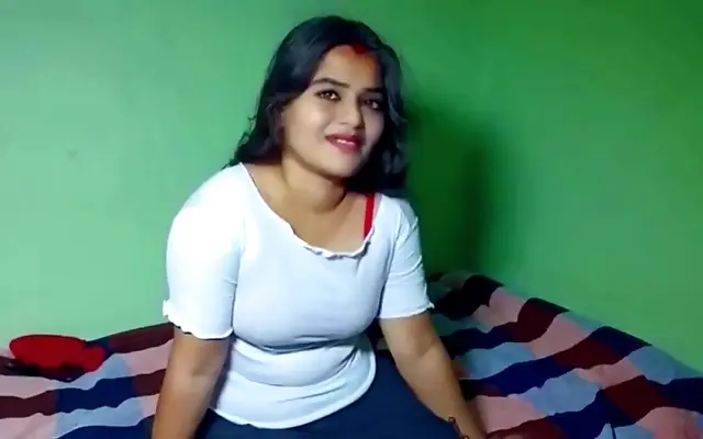 Stepsister moans loudly as I fuck her tight pussy in doggystyle before New Year