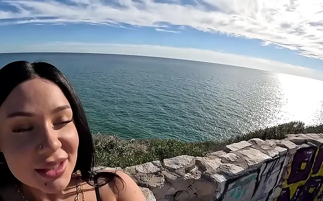 人澡 做爰视频 免费视频网站 内谢 Her Finnish Fantasy Turned Pro in Barcelona Forest POV