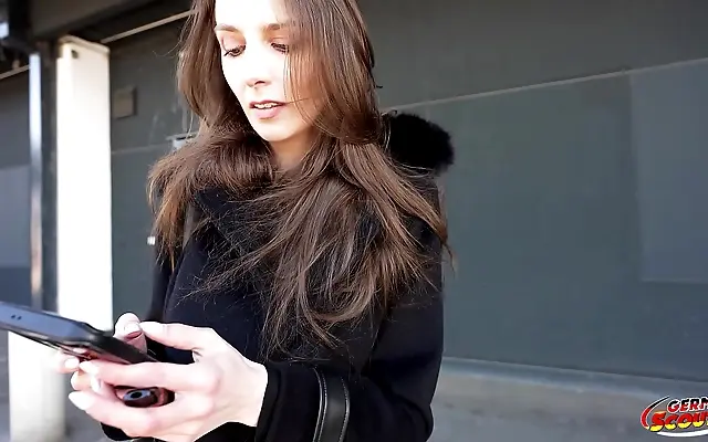 Emma Scarlett Gets Balls Deep Anal Fisting and Rough Fuck at German Casting