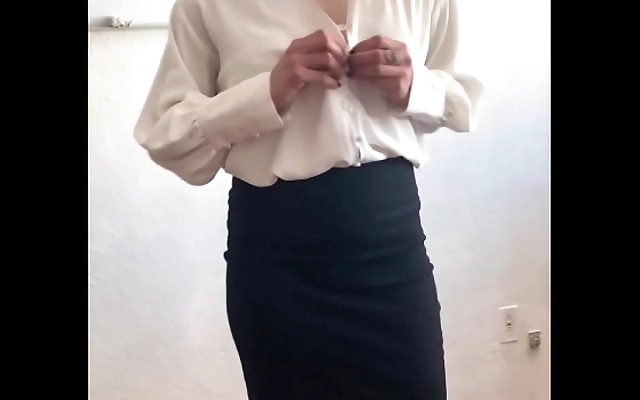 Jorge44953 fucks his Latina teacher in the classroom