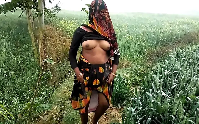 Village Encounter with Sexy Desi Radhika Outdoors