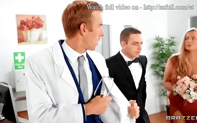 肉大捧一 片免费观看 精品A 国色 Velvet curtains part for Kiki Daniels hot British tease with Danny D